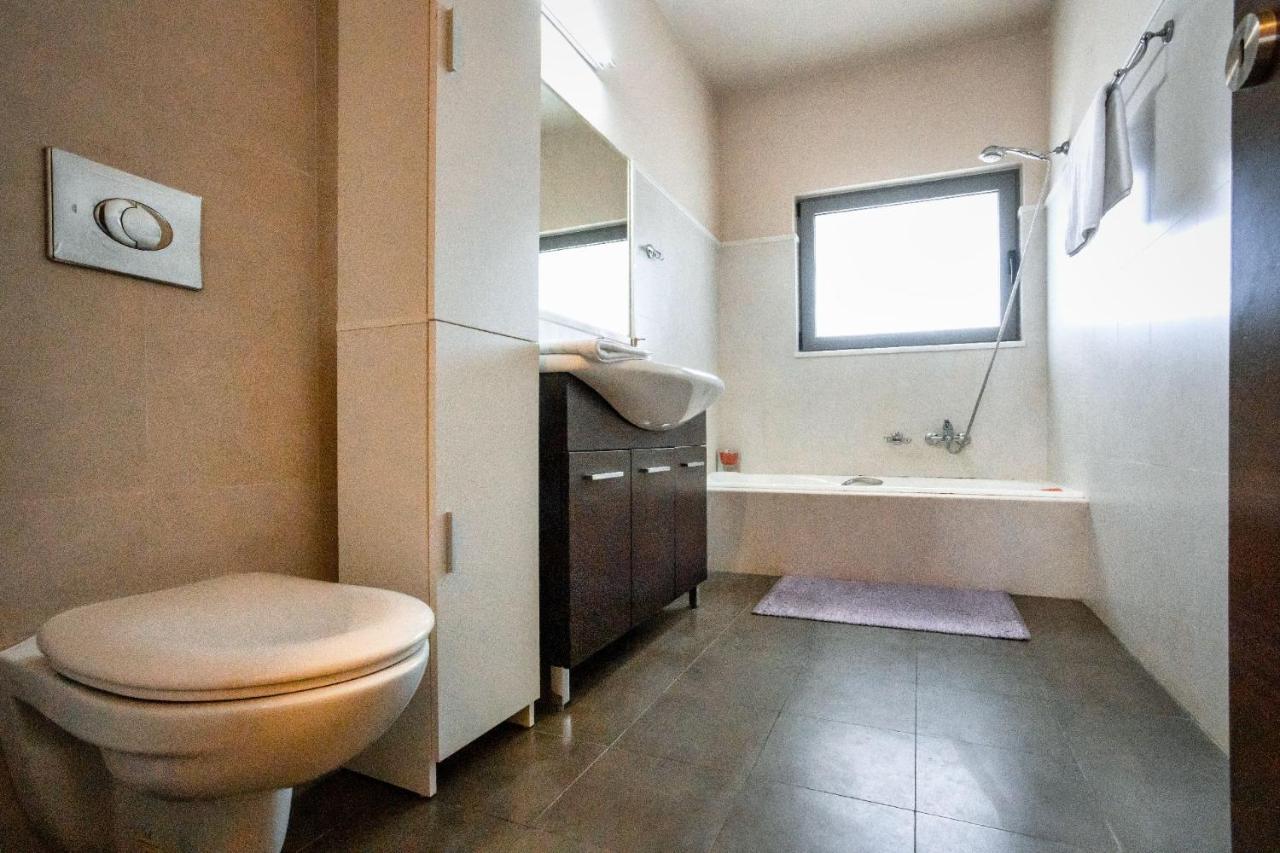 Βίλα Luxury Hestia Grey With Private Pool *